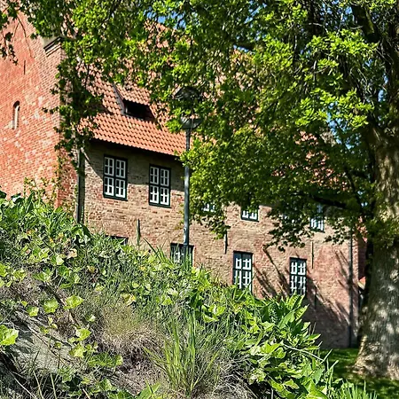 Hausboot Seestern * Bad Bederkesa