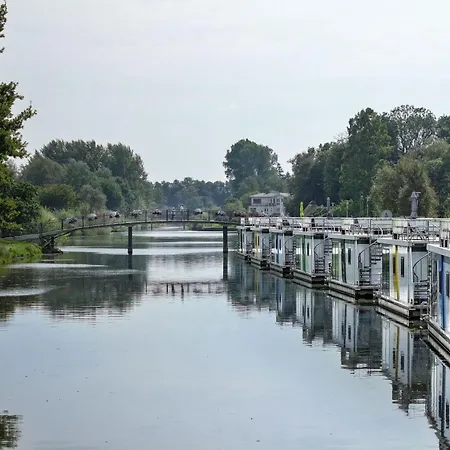 Hausboot Seestern Bad Bederkesa